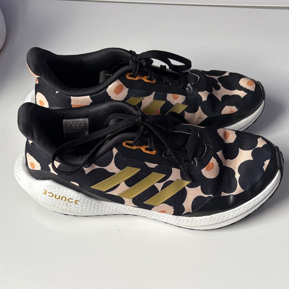 Adidas Floral Patterned Sneakers with Black and Beige Accents